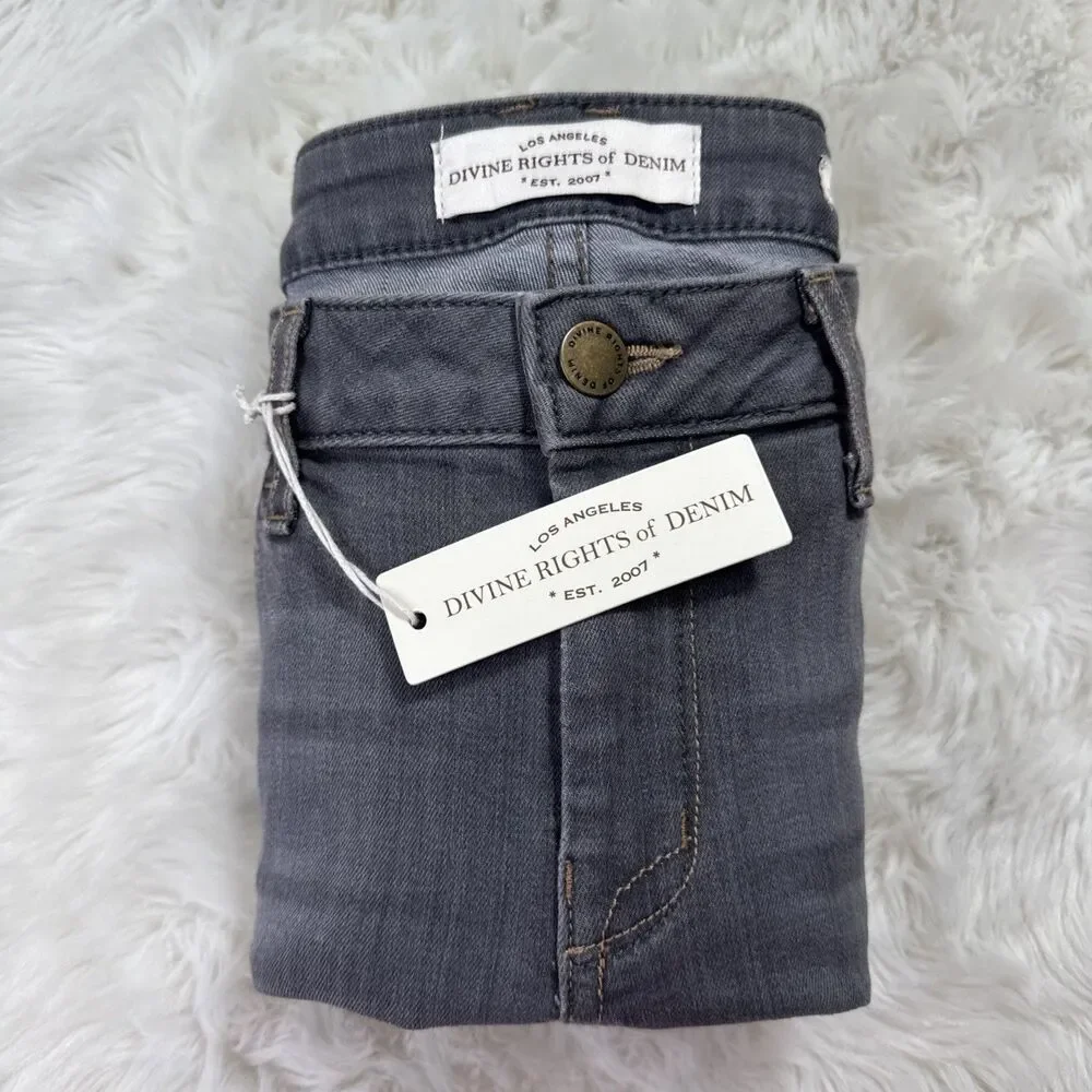 Divine Rights of Denim Slim Straight Jeans 30 (31x31.5) Gray Denim Stretch Women